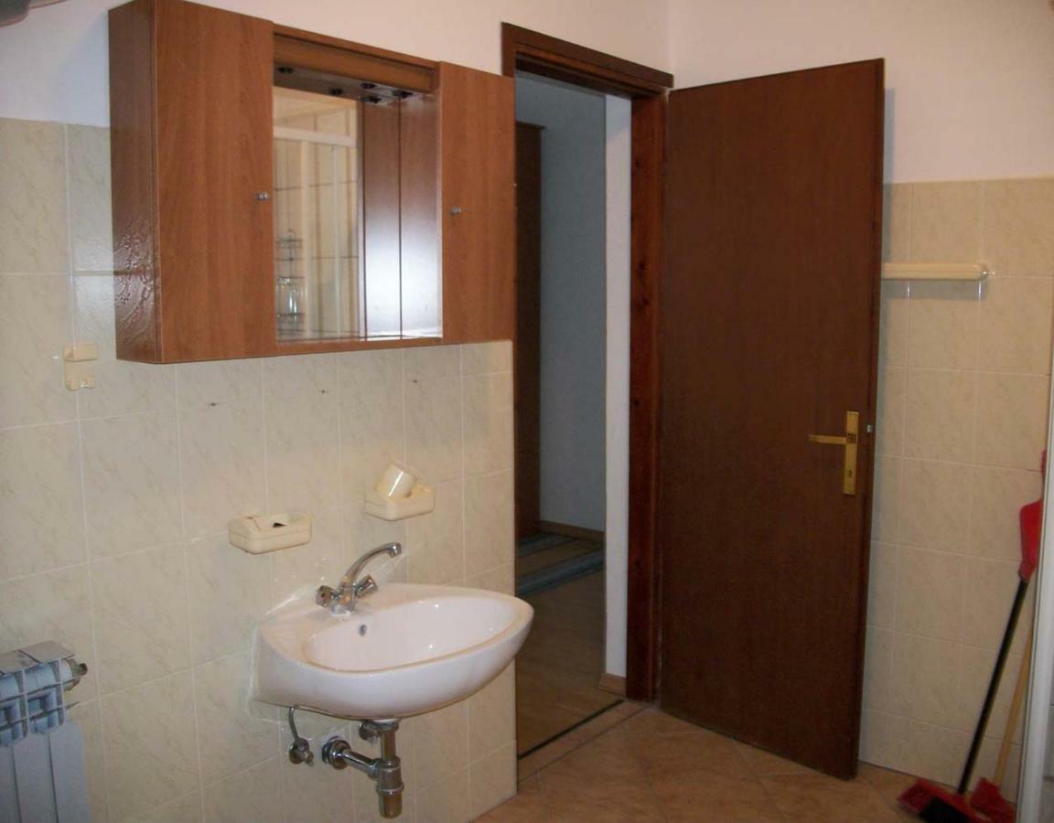 Ferienwohnung Erak Martin Пореч Екстериор снимка