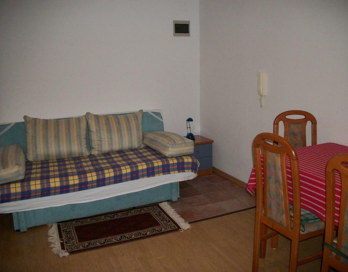 Ferienwohnung Erak Martin Пореч Екстериор снимка