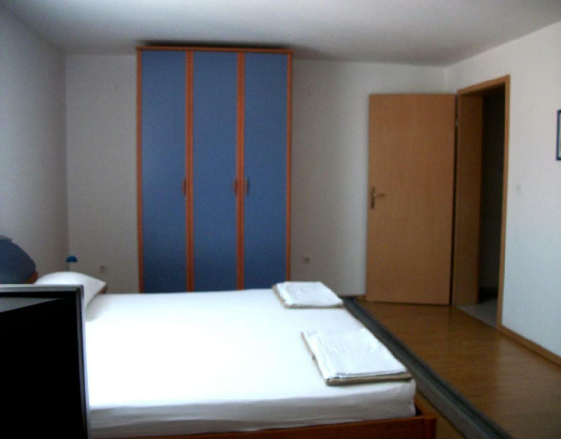 Ferienwohnung Erak Martin Пореч Екстериор снимка